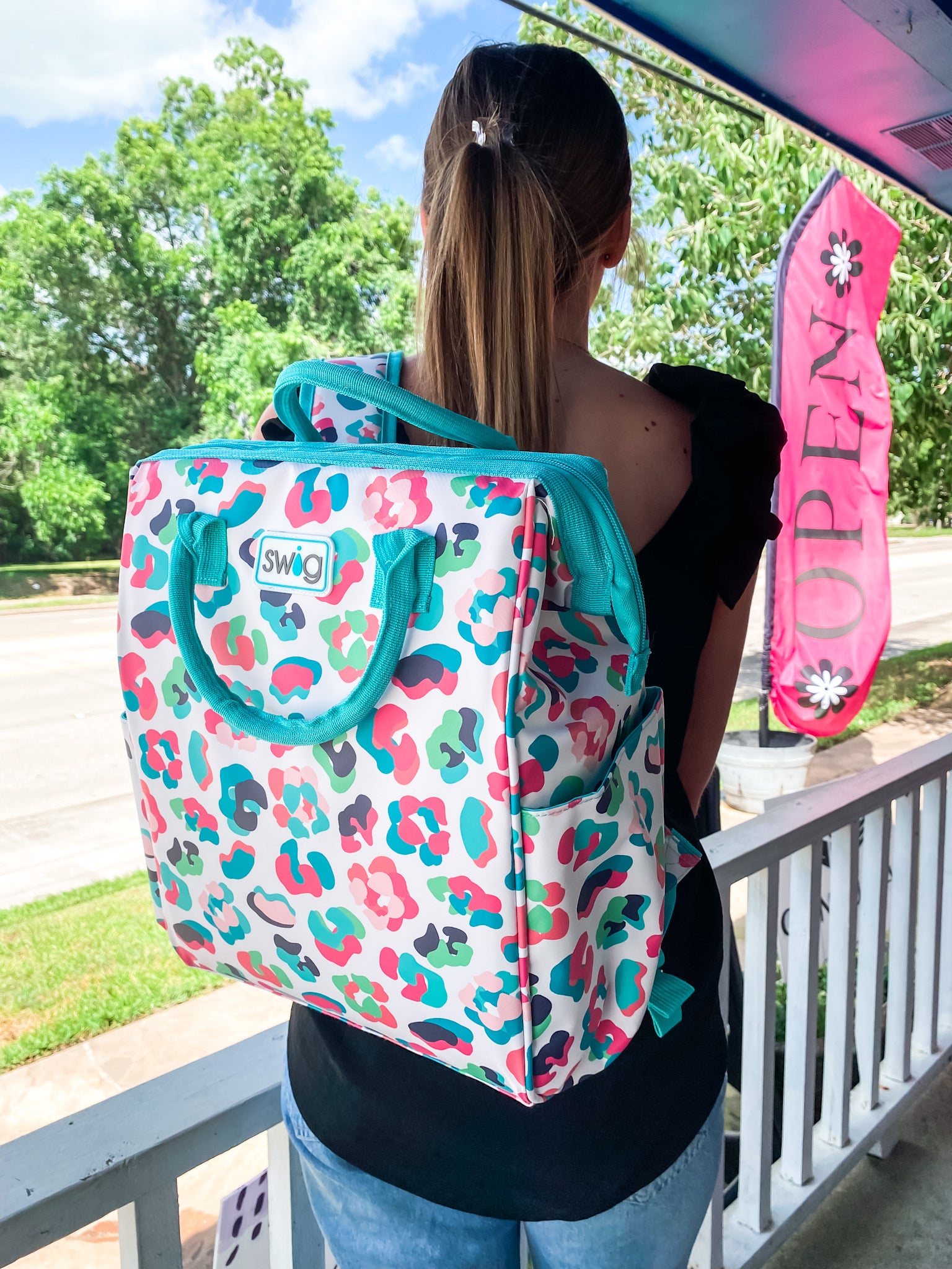 Happy Camper Packi Cooler Backpack - Swig – Classy Crafts Boutique