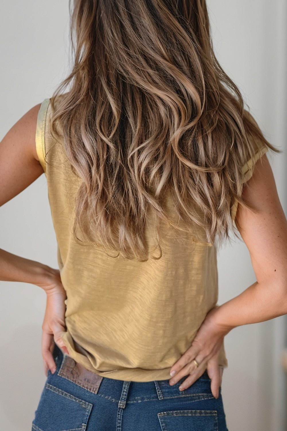 Tan Contrast Trim Round Neck Tank Top