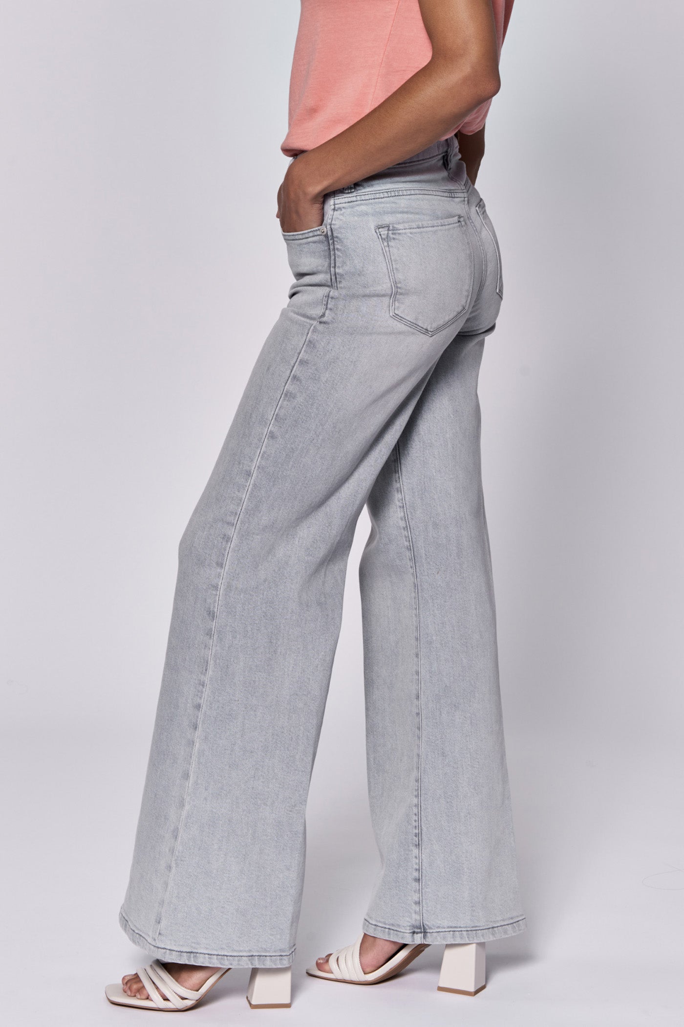 Fiona High Rise Wide Leg Jeans - Dovey