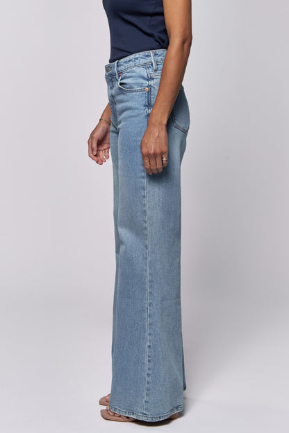 Mid Fiona Wide Leg Jeans - Vintage Flow